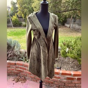 BlankNYC green sweater coat with a suede feel, hood & sleeves,size S,